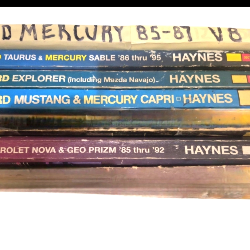 5 Haynes Repair Manuals Ford Explorer Mustang Mercury Chevy